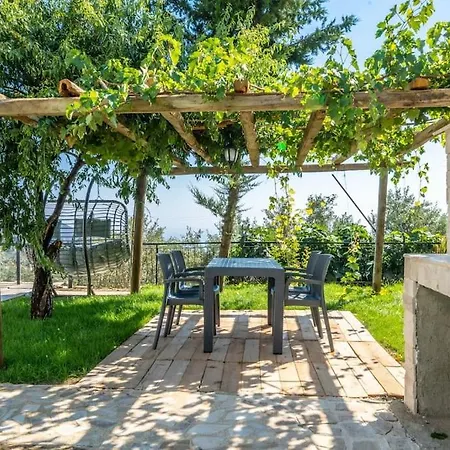 Kalkan Deniz Manzarali Havuzlu Bahceli *